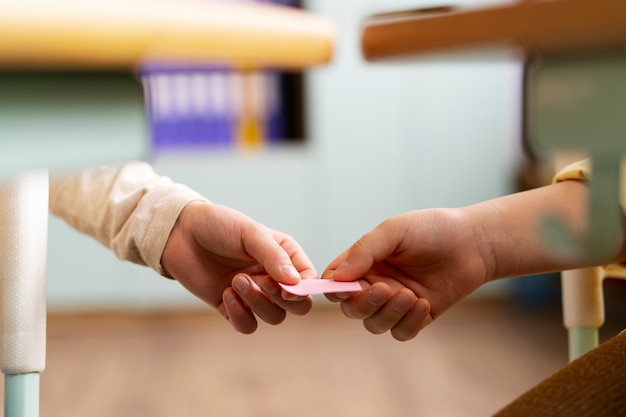 关于春季幼儿园园务工作计划